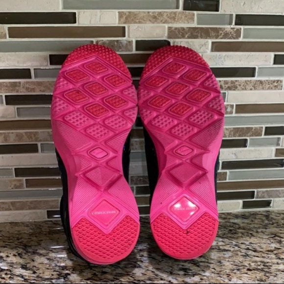 RARE women’s Nike Air Velcro sneakers - Picture 4 of 5